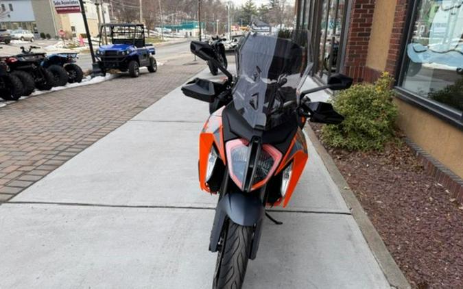 2023 KTM 1290 Super Duke GT