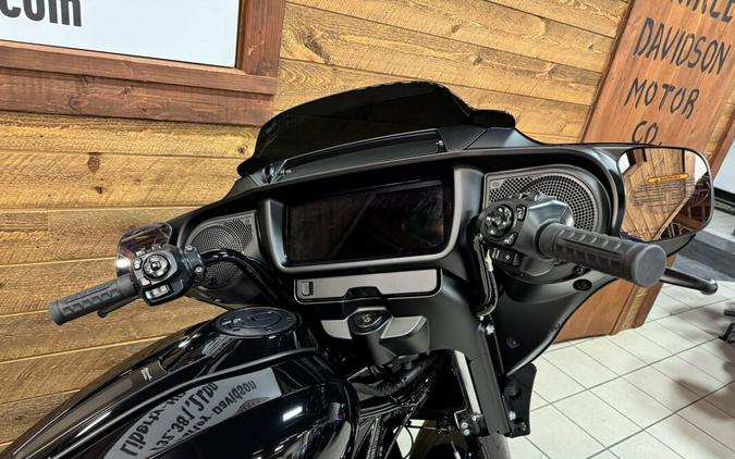 2026 Harley-Davidson® Street Glide® Vivid Black Black Trim FLHX