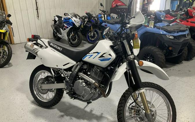 2025 Suzuki DR 650S