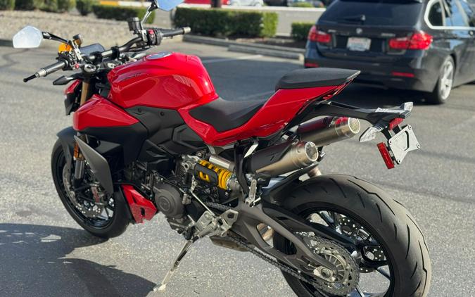 2026 Ducati Streetfighter V2