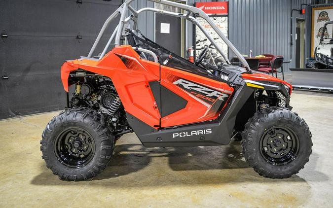 2026 Polaris RZR 200 EFI