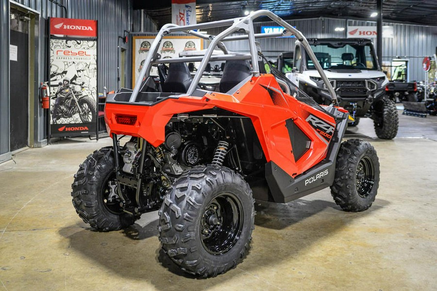 2026 Polaris RZR 200 EFI