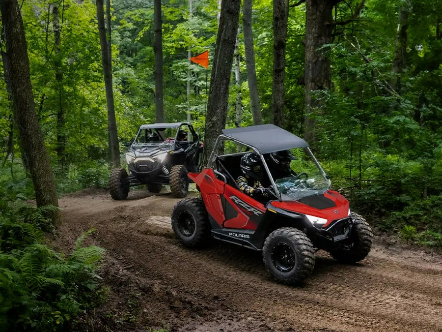 2026 Polaris RZR 200 EFI