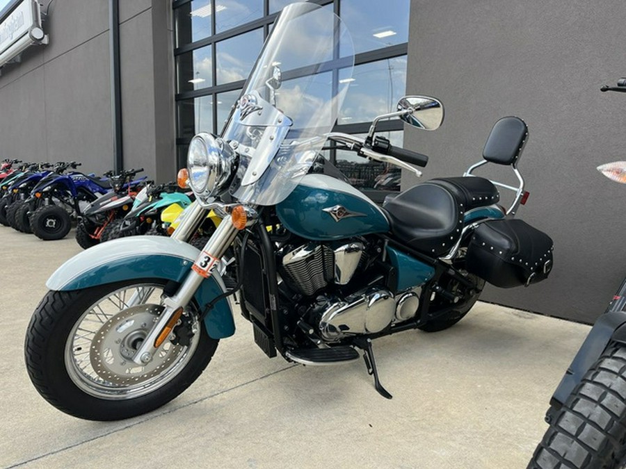 2022 Kawasaki Vulcan 900 Classic