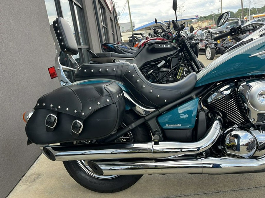 2022 Kawasaki Vulcan 900 Classic