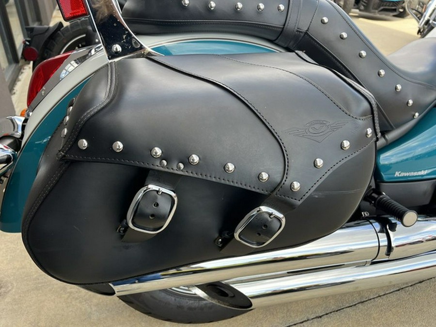 2022 Kawasaki Vulcan 900 Classic