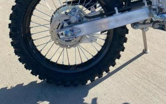 2026 Kawasaki KLX®140R F