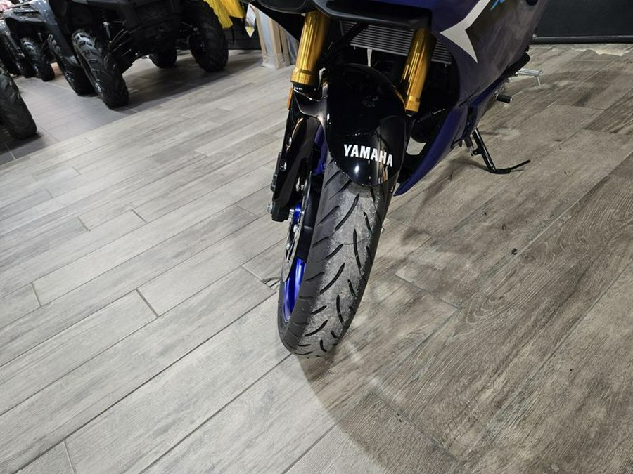 New 2025 YAMAHA YZFR3 ABS