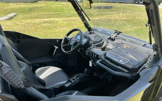 2025 Can-Am Commander XT 1000R