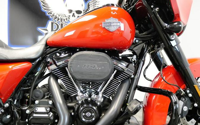 2022 Harley-Davidson® FLHXS - Street Glide® Special