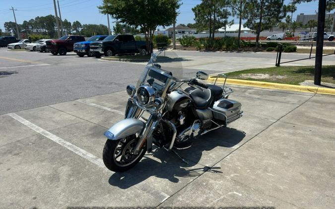 2015 Harley-Davidson Road King Classic