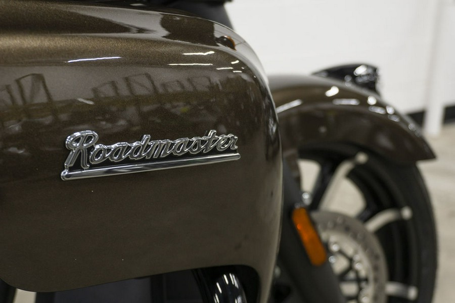 2023 Indian Motorcycle® Roadmaster® Dark Horse® Bronze Pearl Metallic