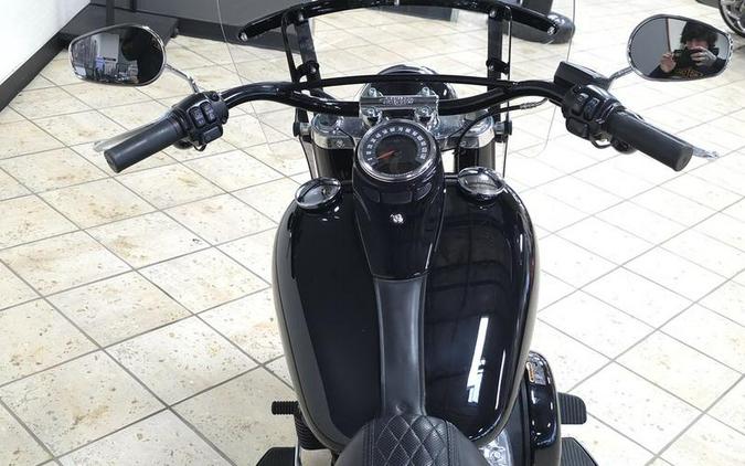2019 Harley-Davidson® FLSL - Softail® Softail Slim®