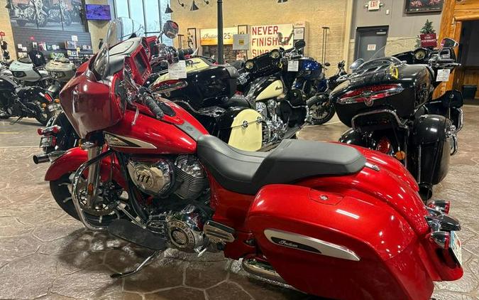 2019 Indian Motorcycle® Chieftain® Limited Ruby Metallic