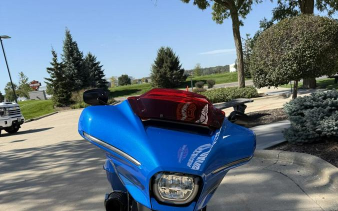 2026 Harley-Davidson® CVO Street Glide ST Electric Coast