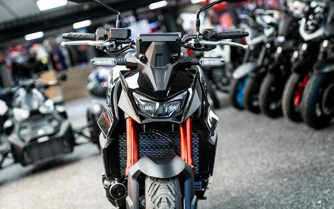 2026 Honda CB750 Hornet E-Clutch