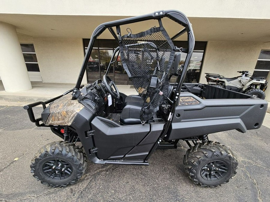 2024 Honda Pioneer 700 Forest