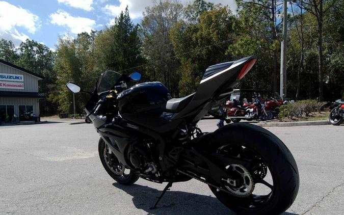 2023 Suzuki GSX-R1000