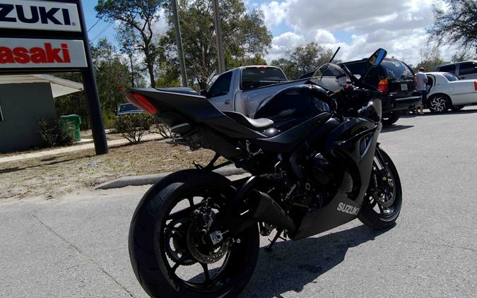 2023 Suzuki GSX-R1000