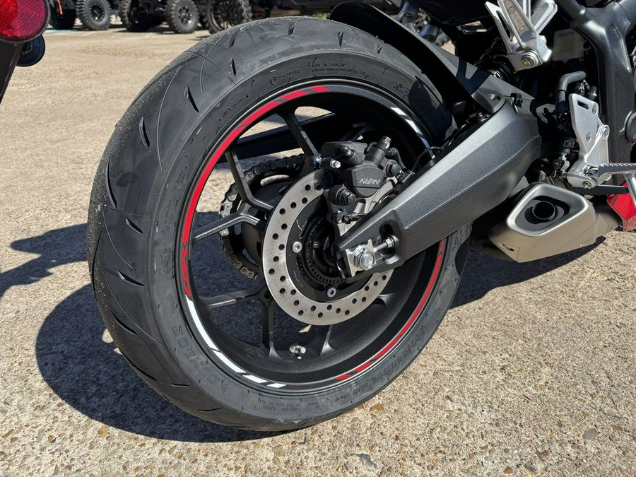 2026 Honda® CBR650R E-Clutch
