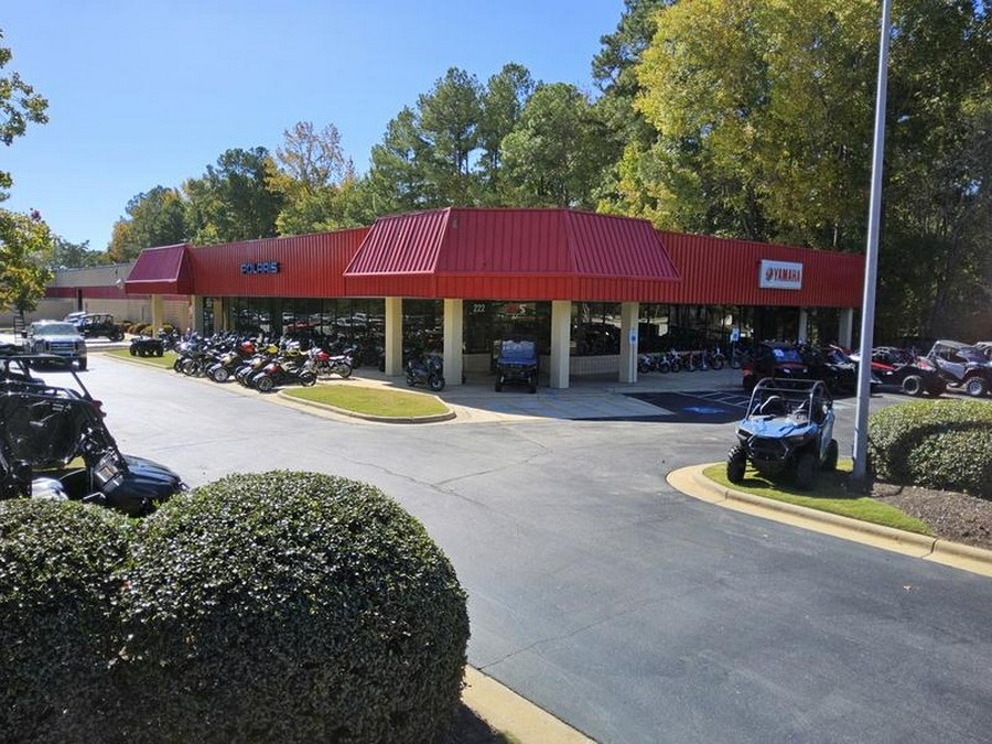 2026 Can-Am® Commander DPS 700