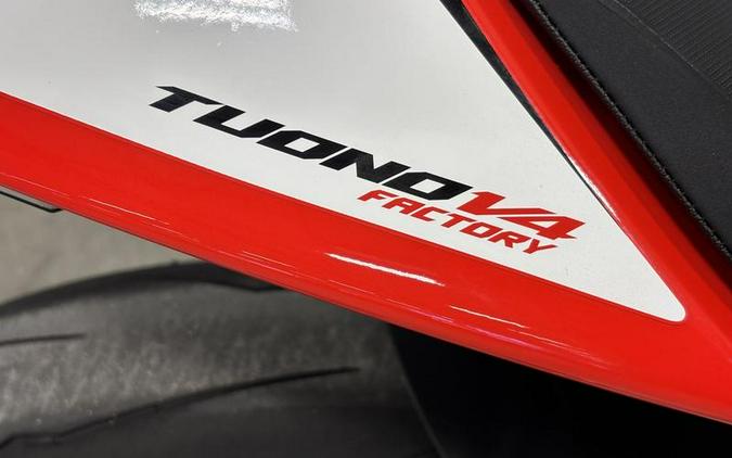 2024 Aprilia® Tuono V4 Factory 1100