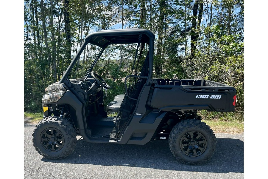 2026 Defender DPS HD7 (8WTF) - Can-Am