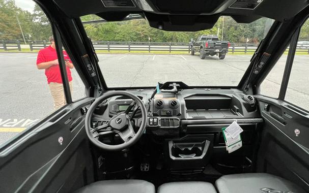 2027 Can-AM DEFENDER MAX DPSCAB 65 HD10 GY 27 DPS_CAB