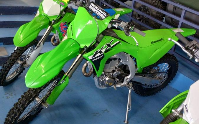 2024 Kawasaki KX450 First Look [9 Fast Facts, Specs, Photos]