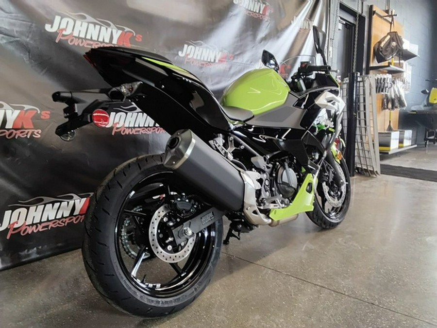 2026 Kawasaki Ninja 500 ABS Metallic Flat Spark Black