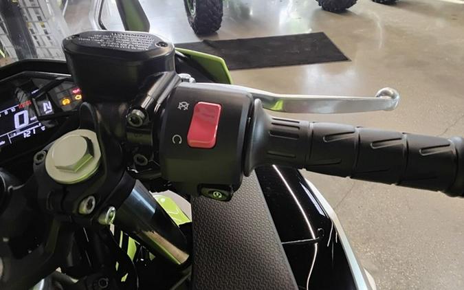 2026 Kawasaki Ninja 500 ABS Metallic Flat Spark Black