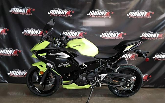 2026 Kawasaki Ninja 500 ABS Metallic Flat Spark Black