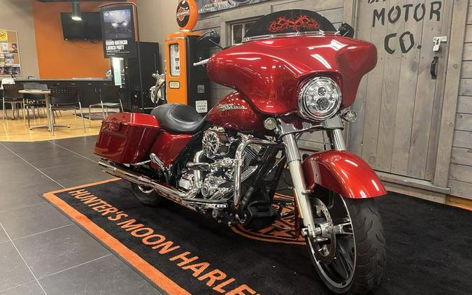 2012 Harley-Davidson® FLHX - Street Glide®