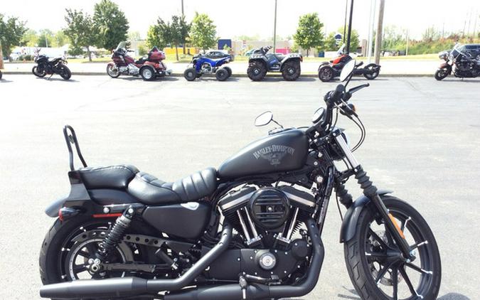 2017 Harley-Davidson Sportster IRON 883