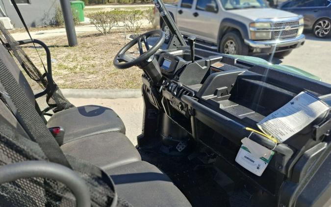 2026 Can-Am Defender MAX DPS HD9