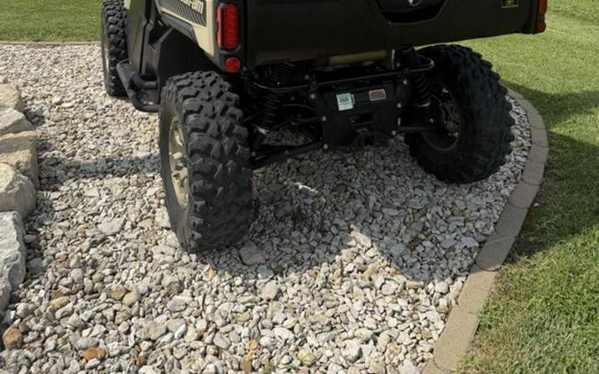 2024 Can-Am® Defender Limited HD10 Desert Tan & Timeless Black