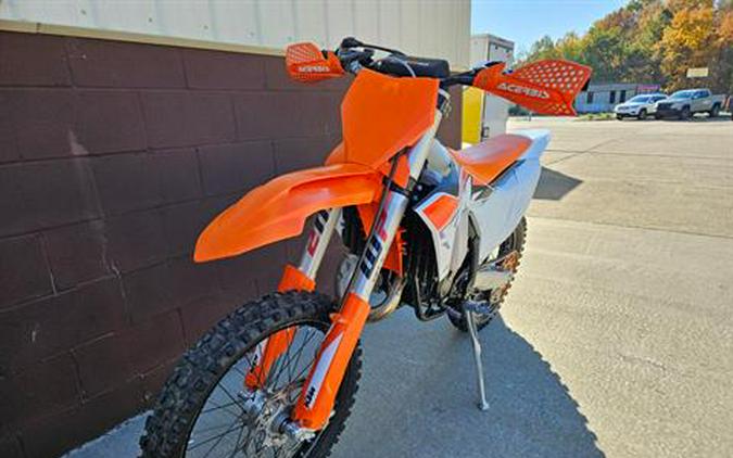 2023 KTM 125 XC