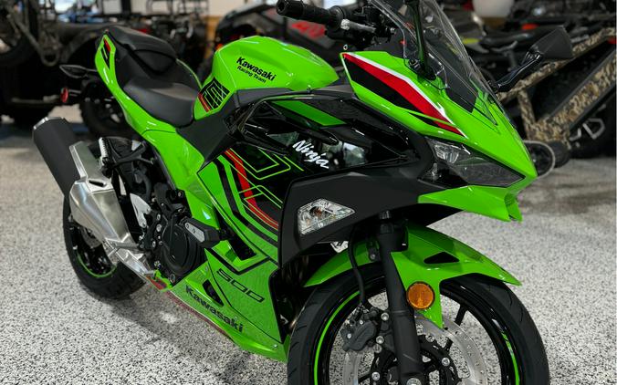 2024 Kawasaki Ninja 500 KRT Edition