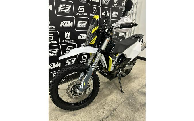 2021 Husqvarna Motorcycles 701 ENDURO