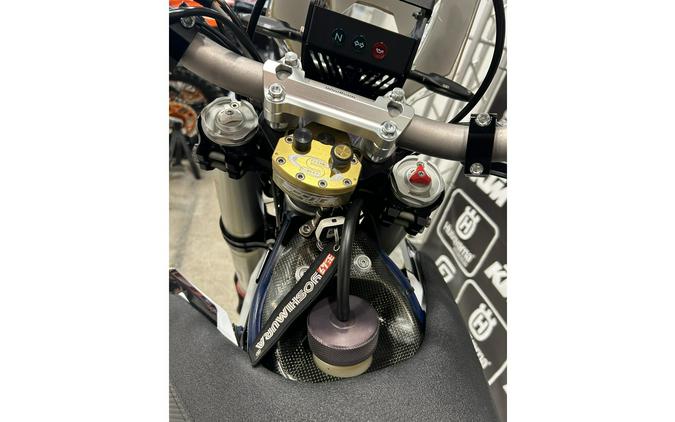 2021 Husqvarna Motorcycles 701 ENDURO