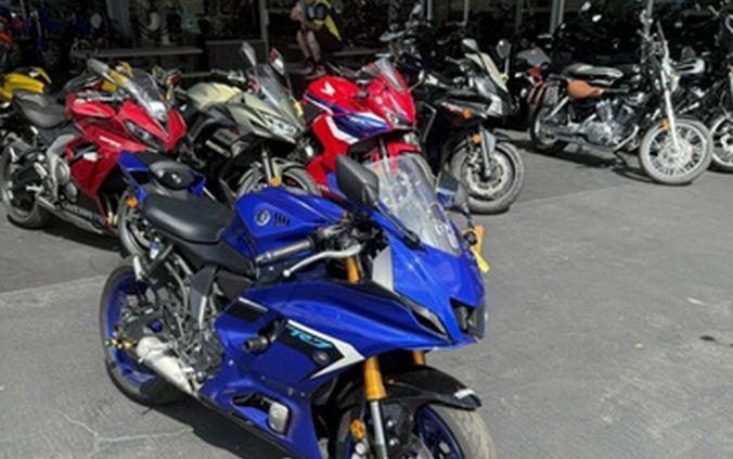 2025 Yamaha YZF R7