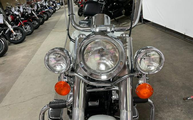 2000 Harley-Davidson® Fat Boy® White