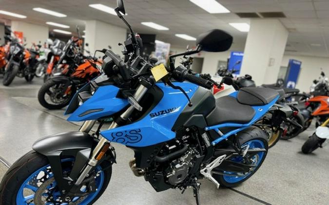 2024 Suzuki GSX-8S