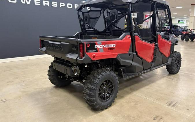 2025 Honda Pioneer 1000-6 Deluxe Crew