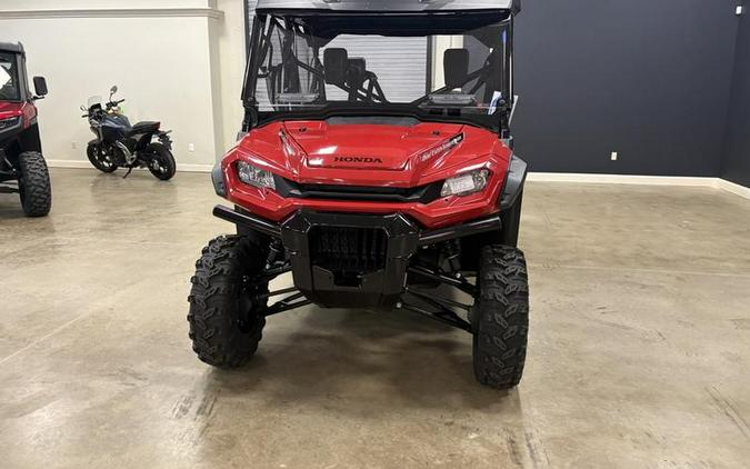 2025 Honda Pioneer 1000-6 Deluxe Crew