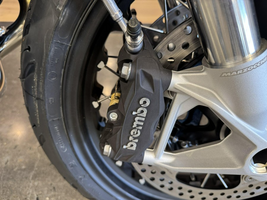 2025 BMW R 12 nineT - SAN REMO GREEN METALLIC