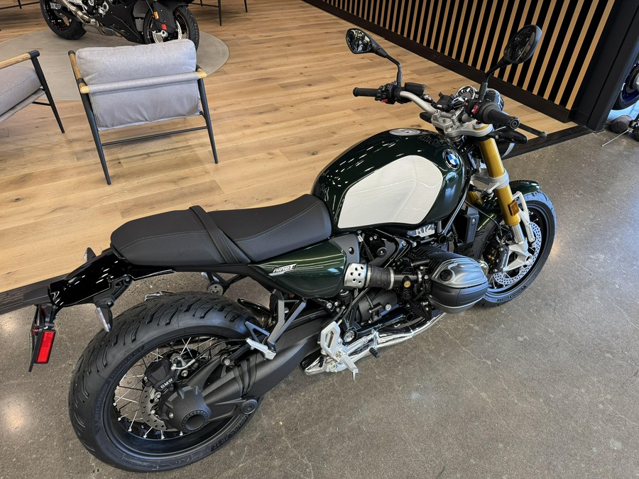 2025 BMW R 12 nineT - SAN REMO GREEN METALLIC