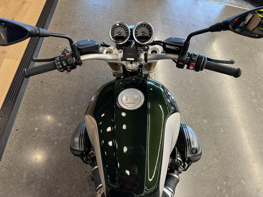 2025 BMW R 12 nineT - SAN REMO GREEN METALLIC