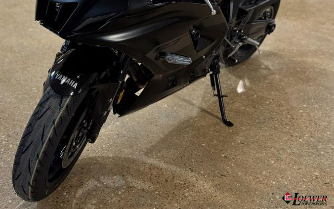 2025 Yamaha YZF-R7
