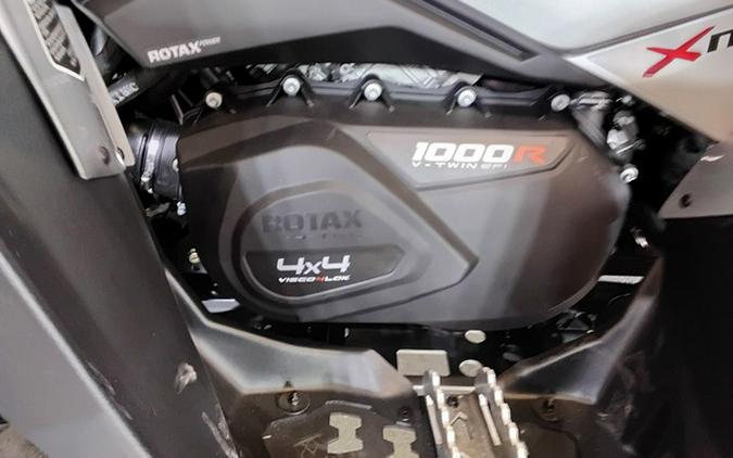 2026 Can-Am Renegade X Mr 1000 R Hyper Silver & Legion Red